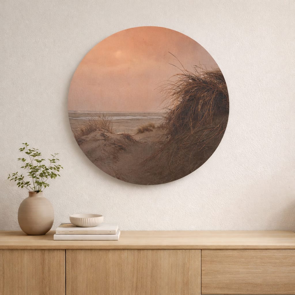 Houten muurcirkel Duingras – Goud aan zee met duingras in warm licht, geïnspireerd door Terschelling